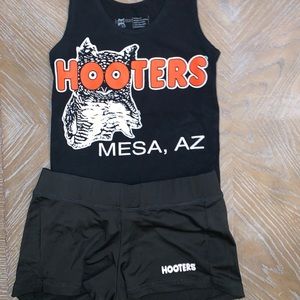 Authentic Hooters uniform 🎃